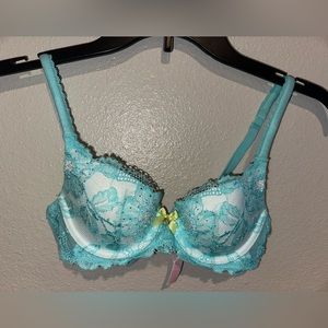 Victorias Secret Body by Victoria Lined Demi